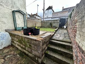 Photo 16- click for photo gallery